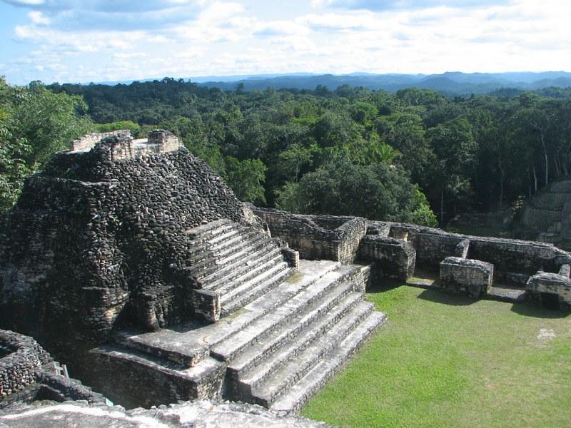 archeological sites in Belize