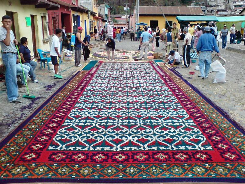 Alfombra de aserrín